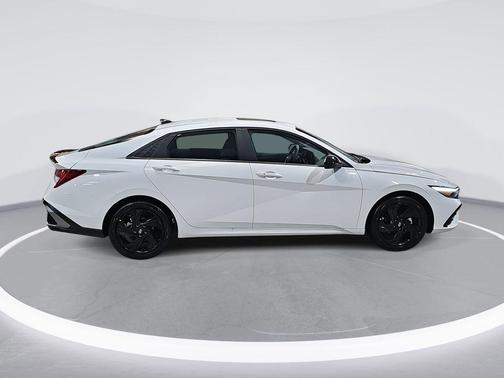 2026 Hyundai ELANTRA Sport