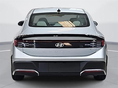 2026 Hyundai SONATA Hybrid Base