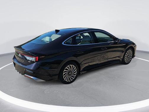 Carbon Blue 2026 Hyundai SONATA Hybrid SE