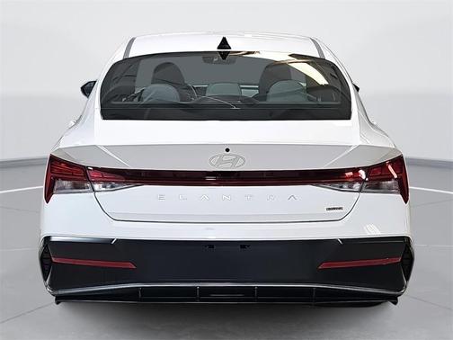 2026 Hyundai ELANTRA HEV Limited