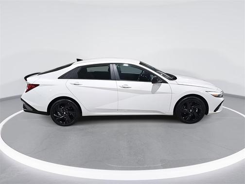 2026 Hyundai ELANTRA HEV SEL Sport