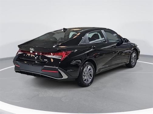 2026 Hyundai ELANTRA HEV Blue