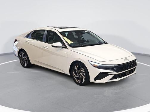 Serenity White 2026 Hyundai ELANTRA Limited