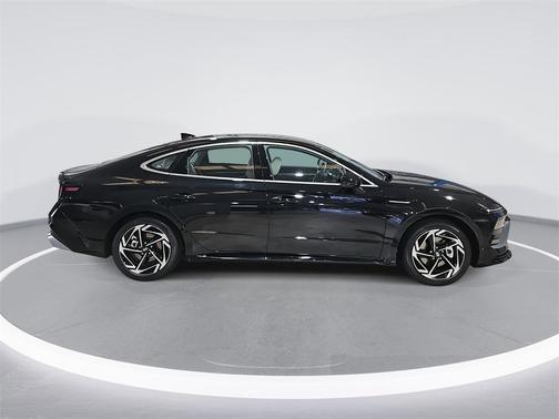 2026 Hyundai SONATA SEL