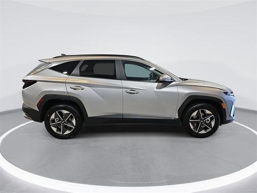 2026 Hyundai TUCSON SEL Convenience