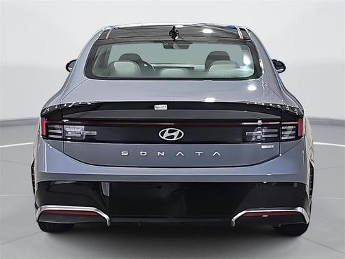 2026 Hyundai SONATA Hybrid SE