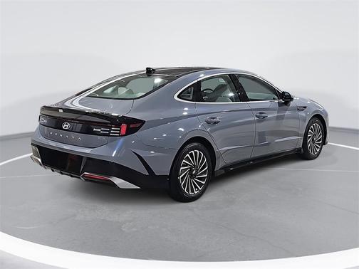 2026 Hyundai SONATA Hybrid SE