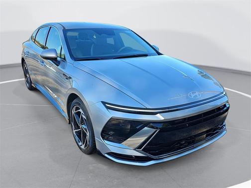 2026 Hyundai SONATA SEL