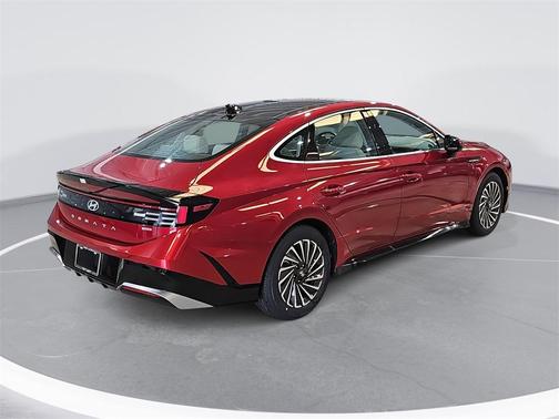 2026 Hyundai SONATA Hybrid SE