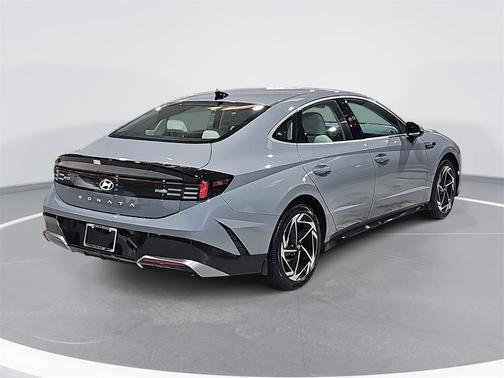 2026 Hyundai SONATA SEL