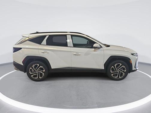 Creamy White Pearl 2026 Hyundai TUCSON Hybrid Limited