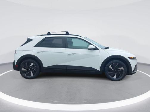 Saw Ygn 2027 Hyundai IONIQ 5 SEL
