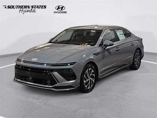 2026 Hyundai SONATA Hybrid Base