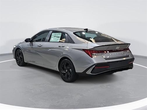 2026 Hyundai ELANTRA HEV SEL Sport