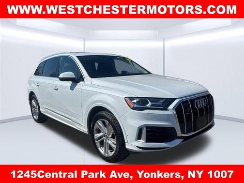 Glacier White Metallic 2023 Audi Q7 55 Premium Plus