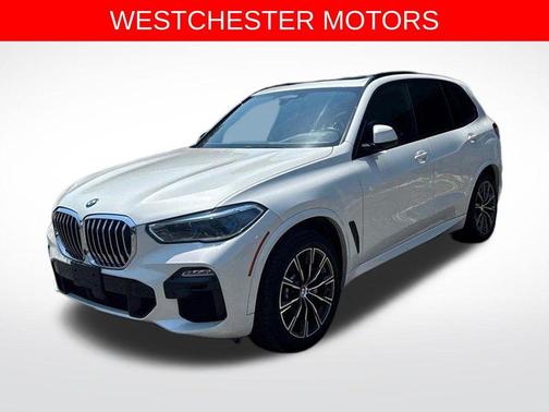 White Metallic 2019 BMW X5 xDrive40i