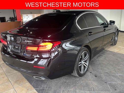 Black Sapphire Metallic 2021 BMW 530 i xDrive