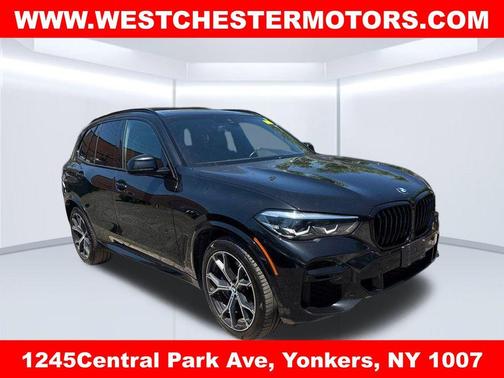 Black 2022 BMW X5 xDrive40i