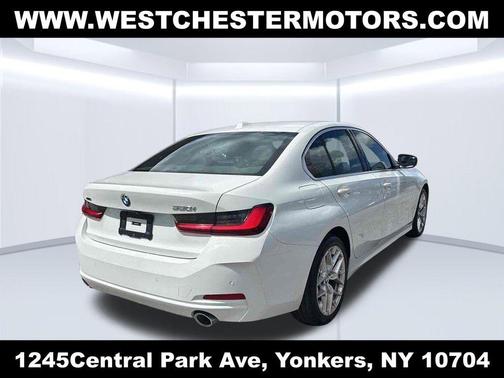 Alpine White 2025 BMW 330 i xDrive