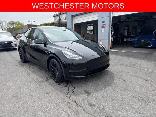 Black 2021 Tesla Model Y Long Range
