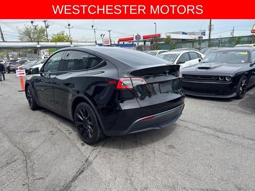 Black 2021 Tesla Model Y Long Range
