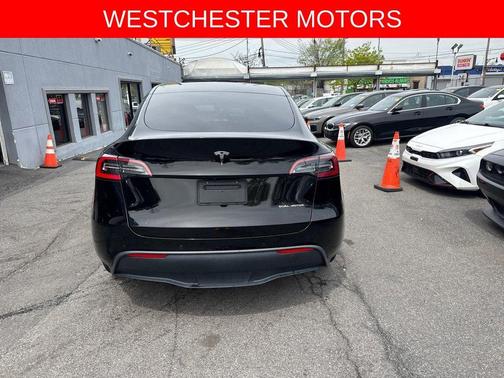 Black 2021 Tesla Model Y Long Range