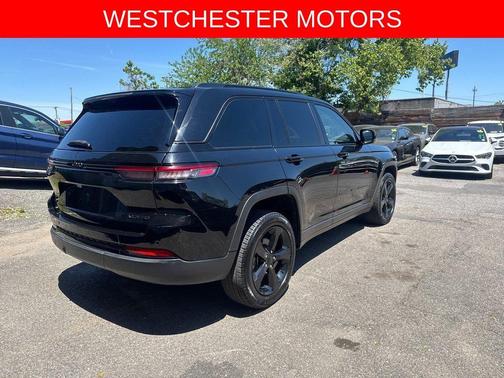 Diamond Black 2023 Jeep Grand Cherokee Limited