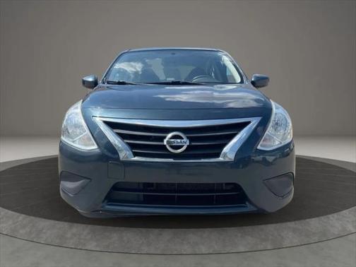 2016 Nissan Versa 1.6 S+