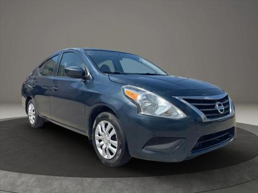 2016 Nissan Versa 1.6 S+