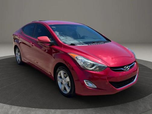 Red 2013 Hyundai ELANTRA GLS