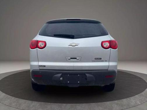 2011 Chevrolet Traverse 2LT