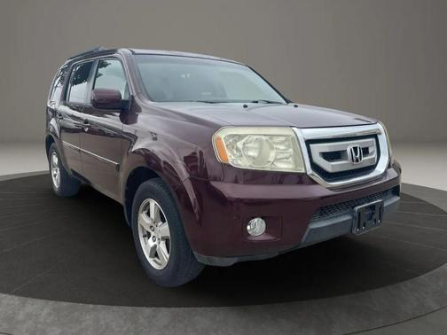 Burgundy 2009 Honda Pilot EX-L