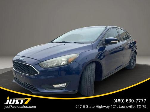 Blue 2016 Ford Focus SE