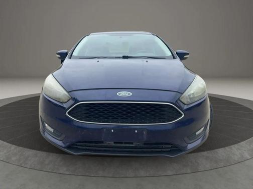 Blue 2016 Ford Focus SE