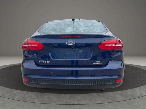 Blue 2016 Ford Focus SE