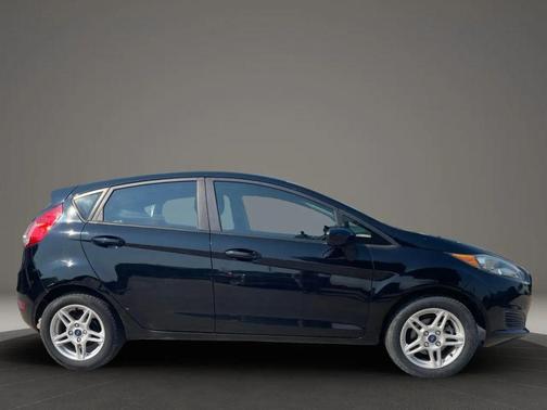 2017 Ford Fiesta SE