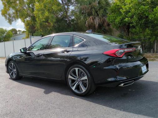 2025 Acura TLX Technology