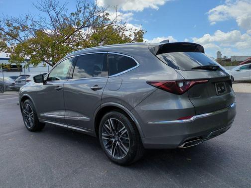 Liquid Carbon Metallic 2026 Acura MDX Advance Package