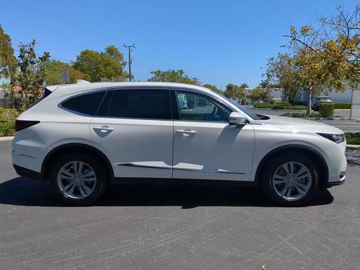 2025 Acura MDX Standard