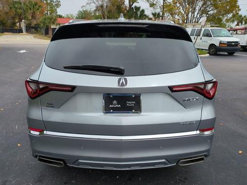 Solar Silver Metallic 2026 Acura MDX Advance Package
