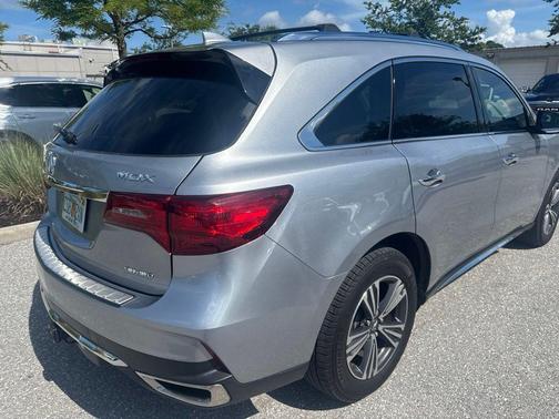 Lunar Silver Metallic 2018 Acura MDX 3.5L