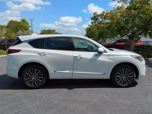 2025 Acura RDX Advance Package