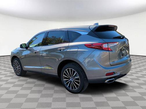 Liquid Carbon Metallic 2026 Acura RDX Advance Package