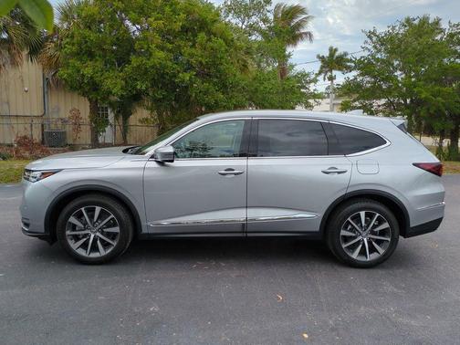 Solar Silver Metallic 2026 Acura MDX Technology Package