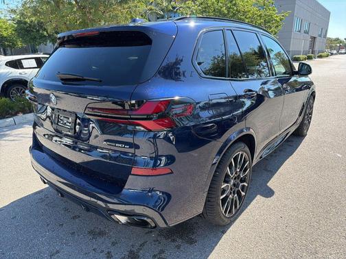 Tanzanite Blue II Metallic 2026 BMW X5 PHEV xDrive50e