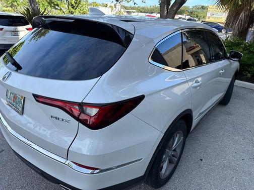 Platinum White Pearl 2024 Acura MDX Standard