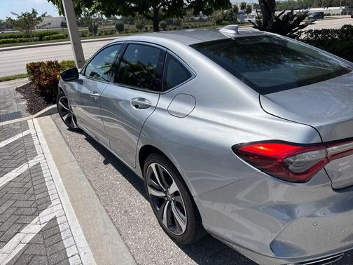 Lunar Silver Metallic 2024 Acura TLX Technology