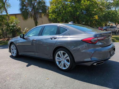 sparkle silver met 2023 Acura TLX Technology