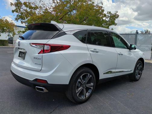 Platinum White Pearl 2026 Acura RDX Technology Package