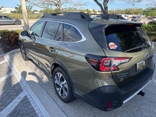 2021 Subaru Outback Limited XT